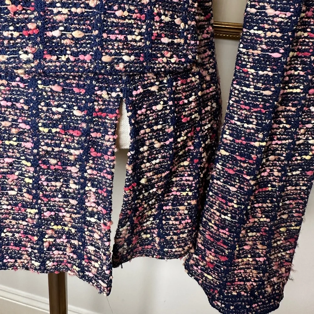 St. John Blue and Pink Tweed Blazer - Picture 5 of 13